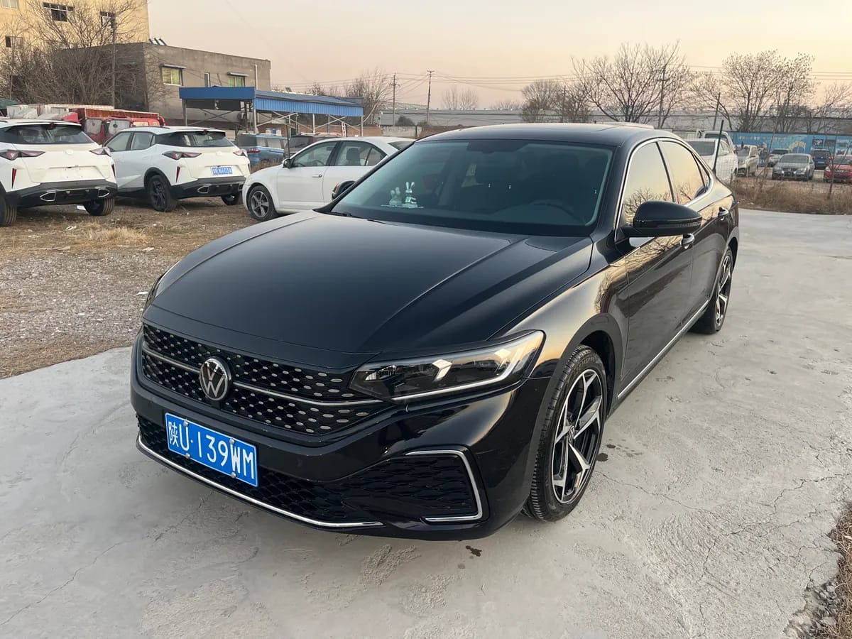 Volkswagen 2024 380TSI