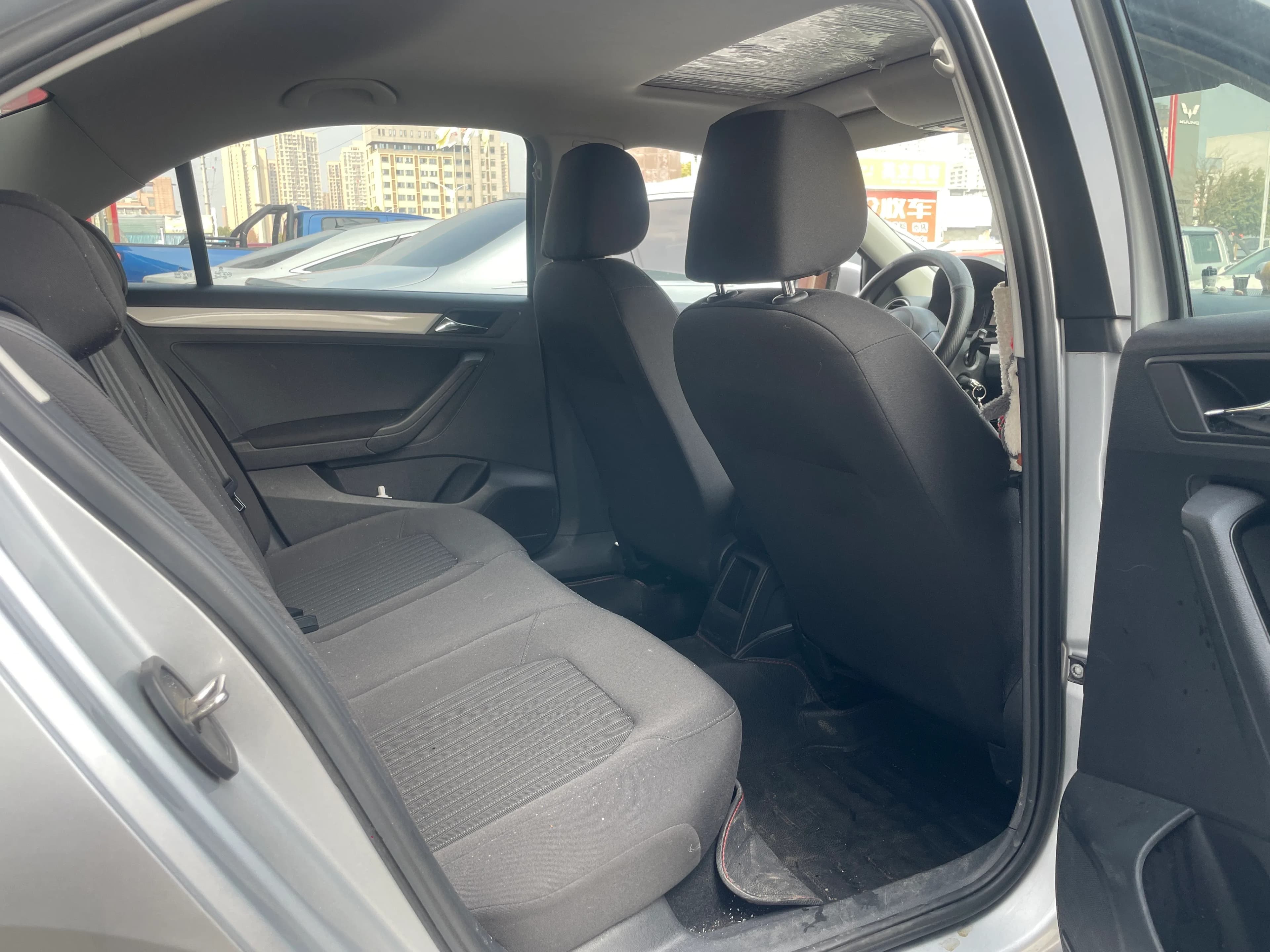 Volkswagen Jetta 2015 6
