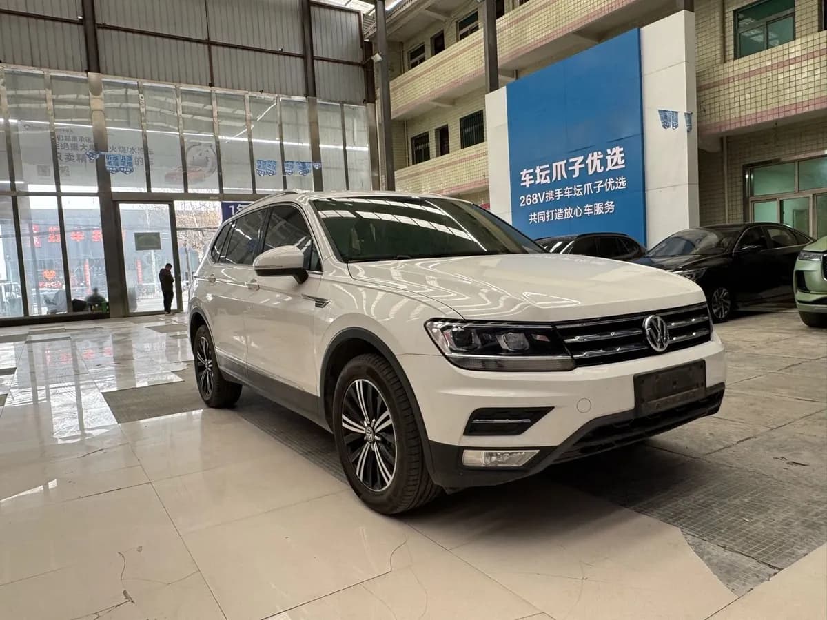 Volkswagen Tiguan L 2019 3