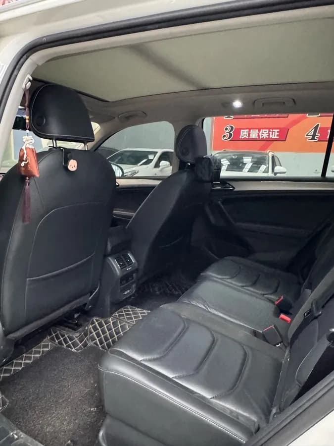Volkswagen Tiguan L 2019 9