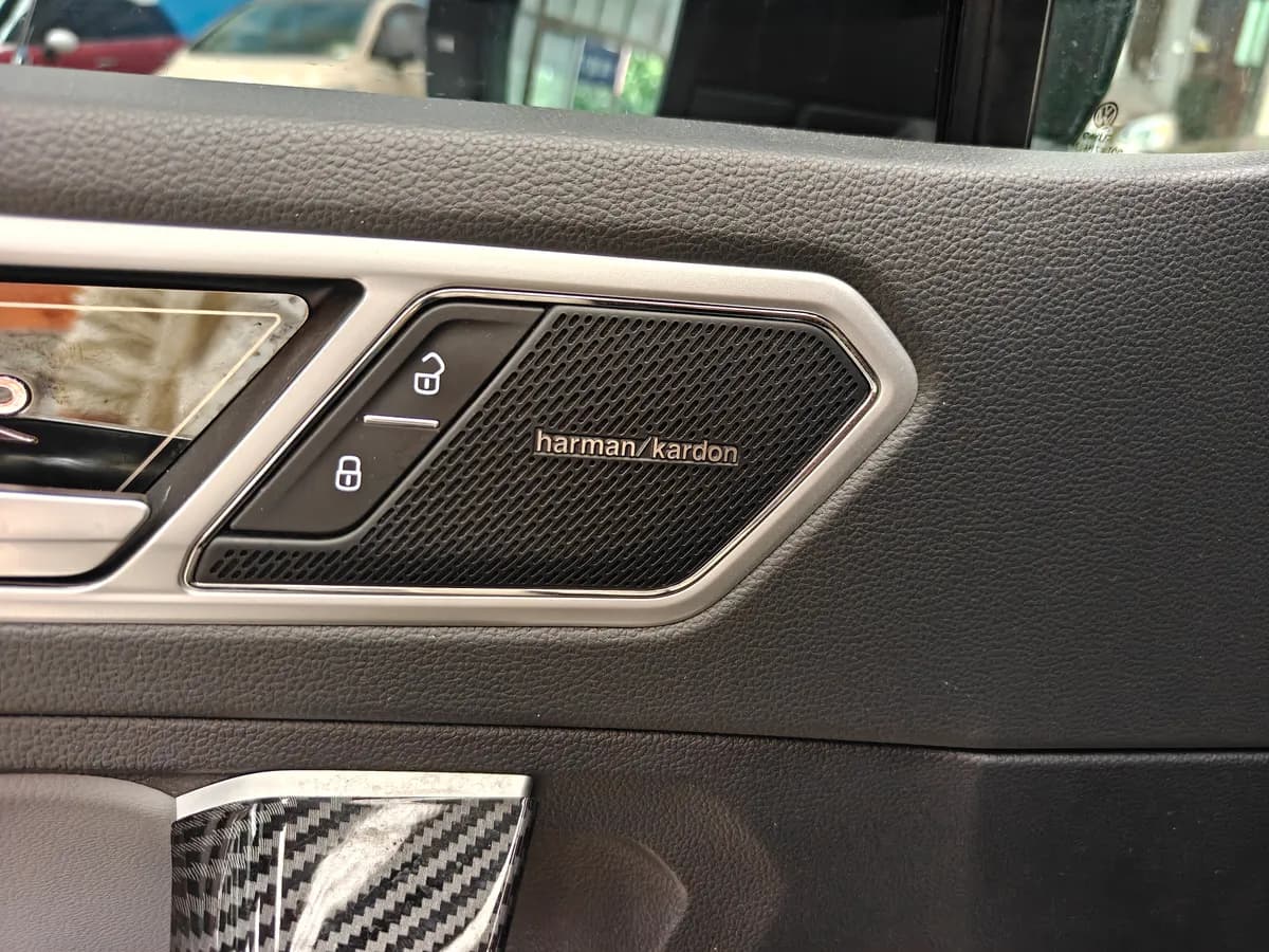 Volkswagen Tiguan L 2023 4