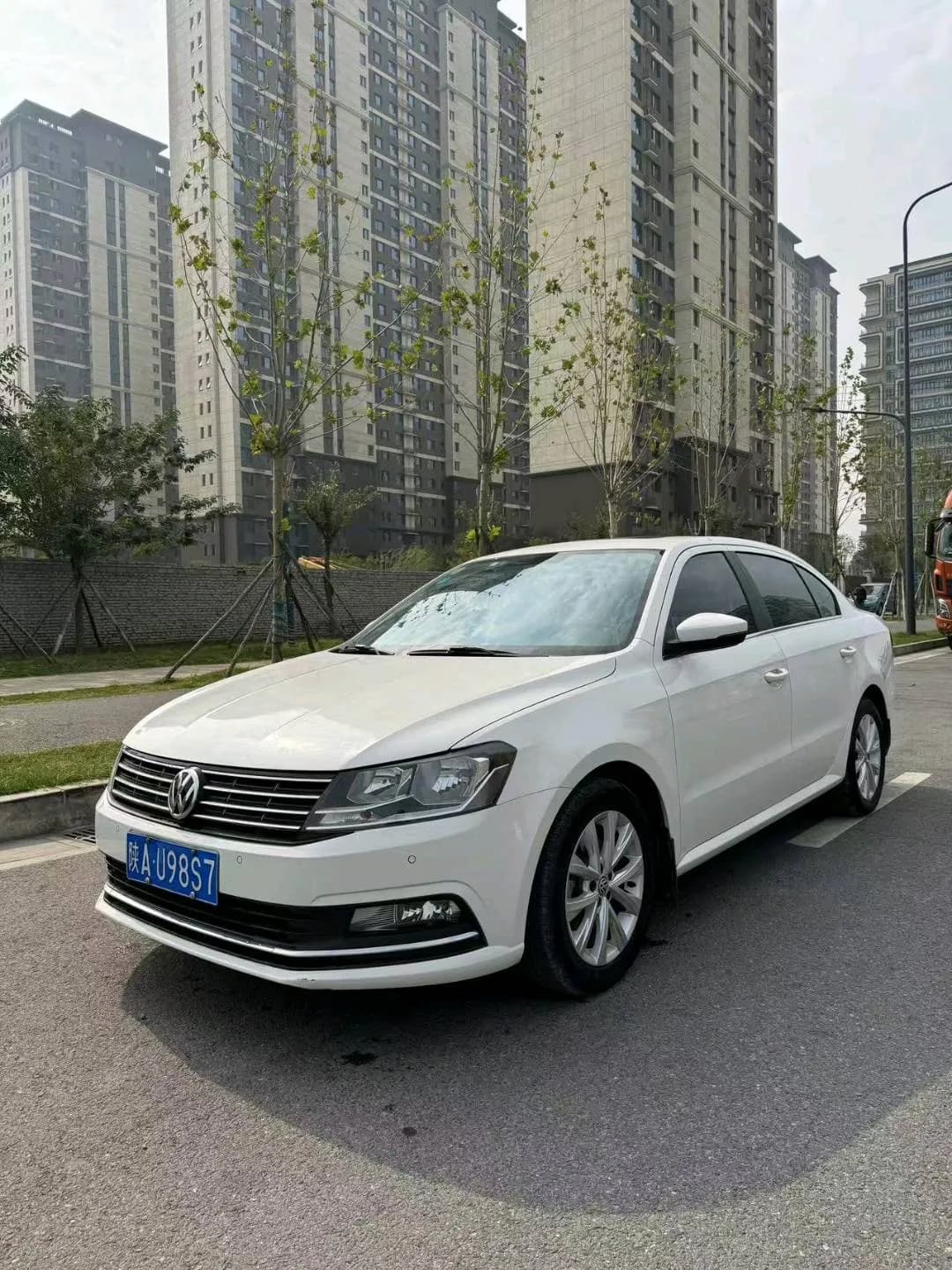 Volkswagen Lavida 2015 3