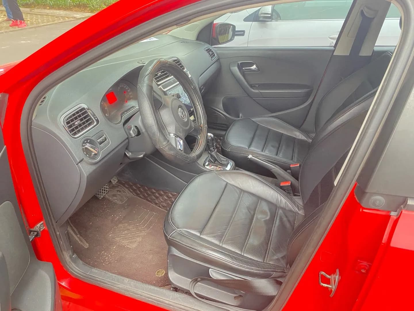 Volkswagen Polo 2011 5