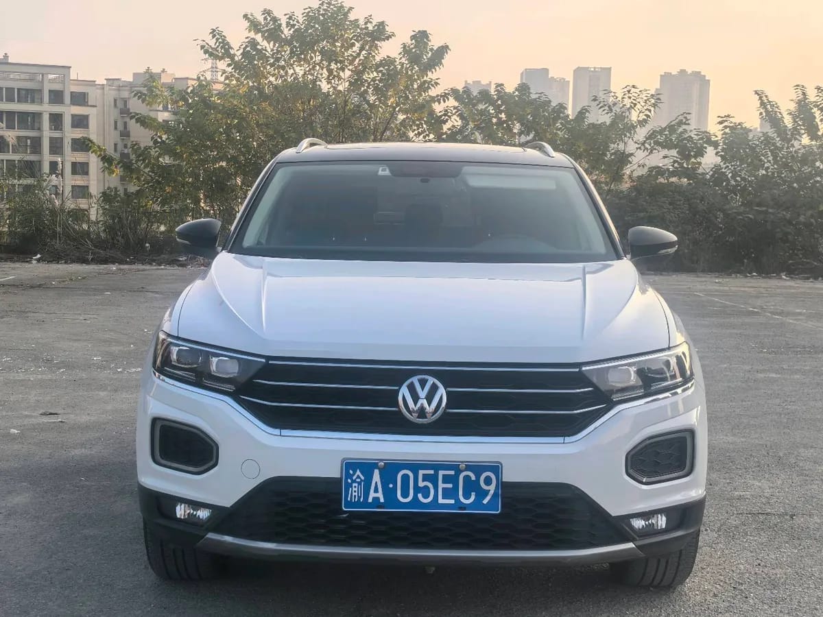 Volkswagen T-ROC 2018 230TSI DSG V