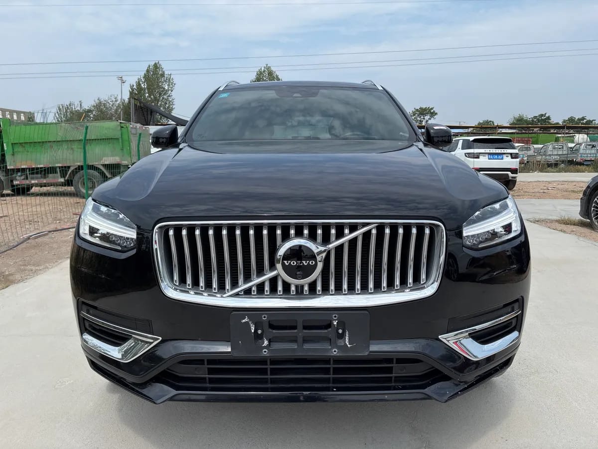 Volvo XC90 ��� 2021 E T8 7