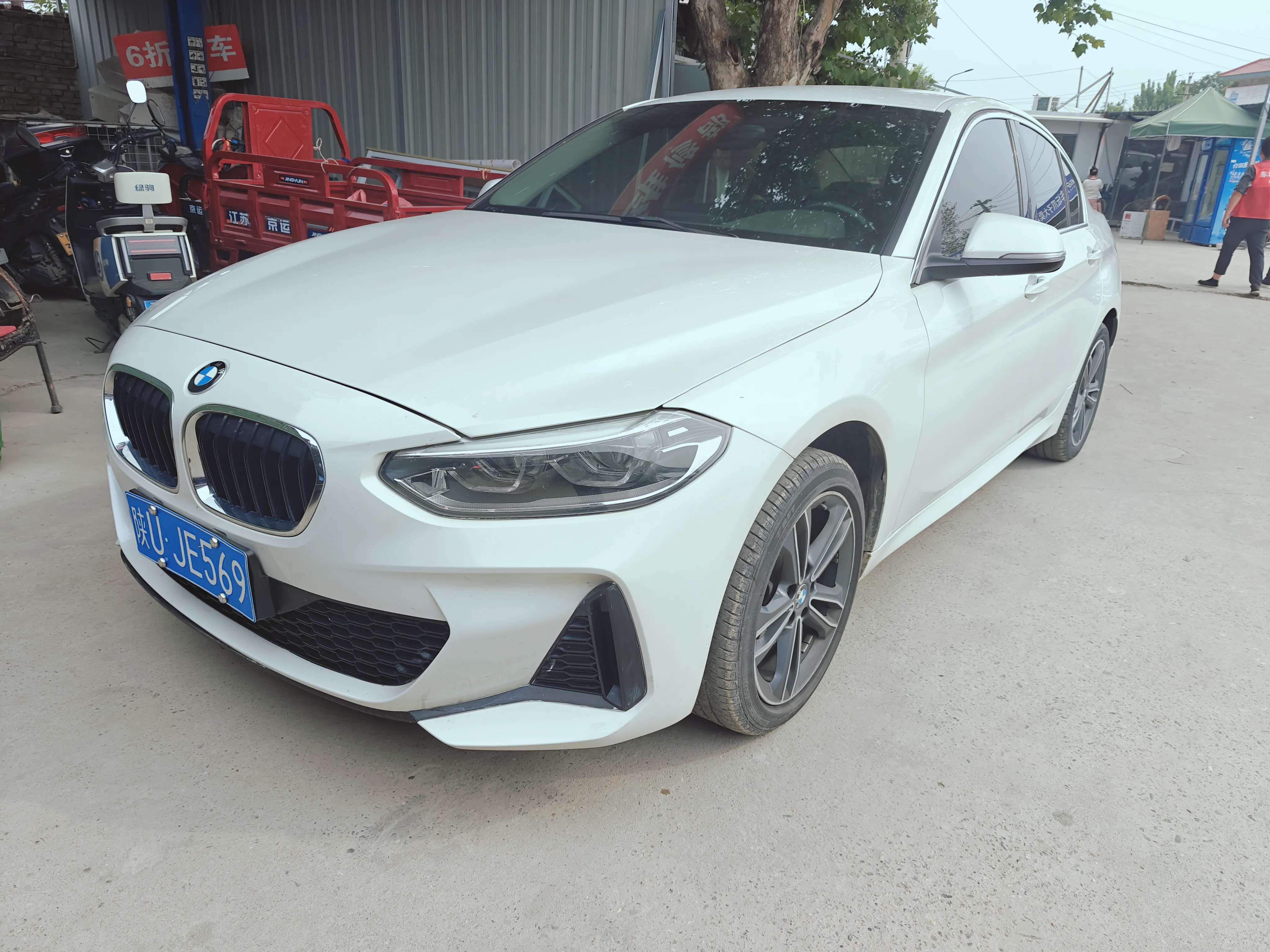 BMW 1 2021