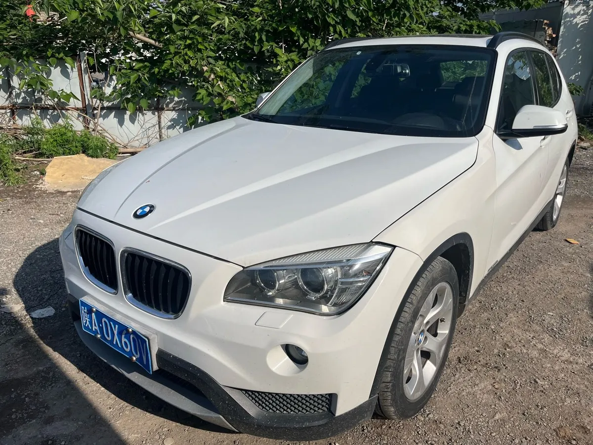 BMW X1( ) 2012 sDrive18i