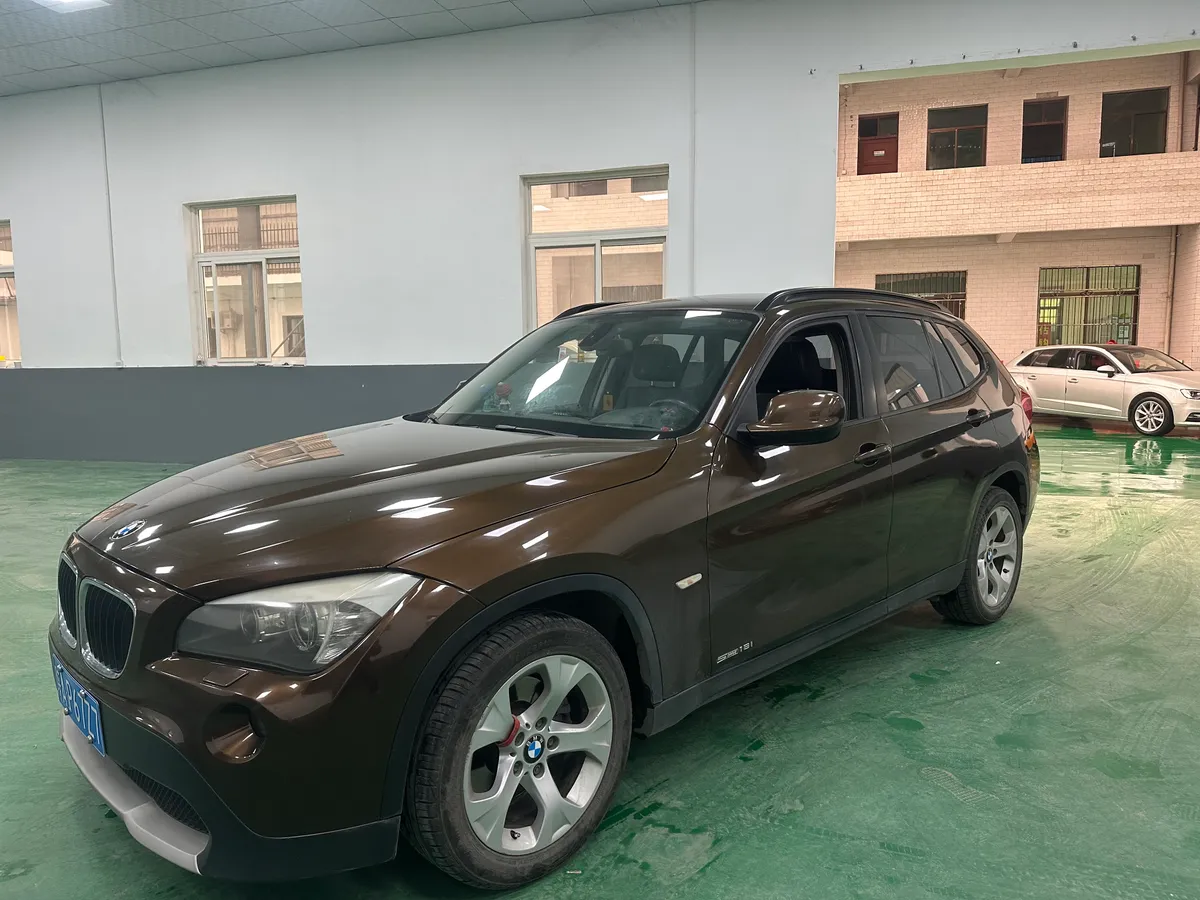 BMW X1 2012 sDrive18i
