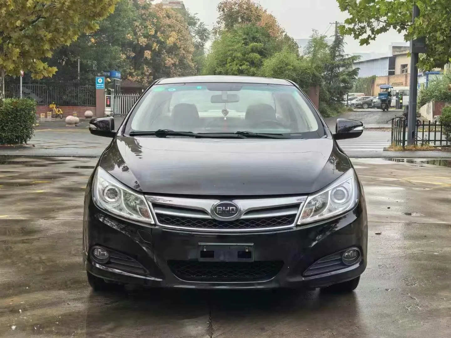 BYD 2012