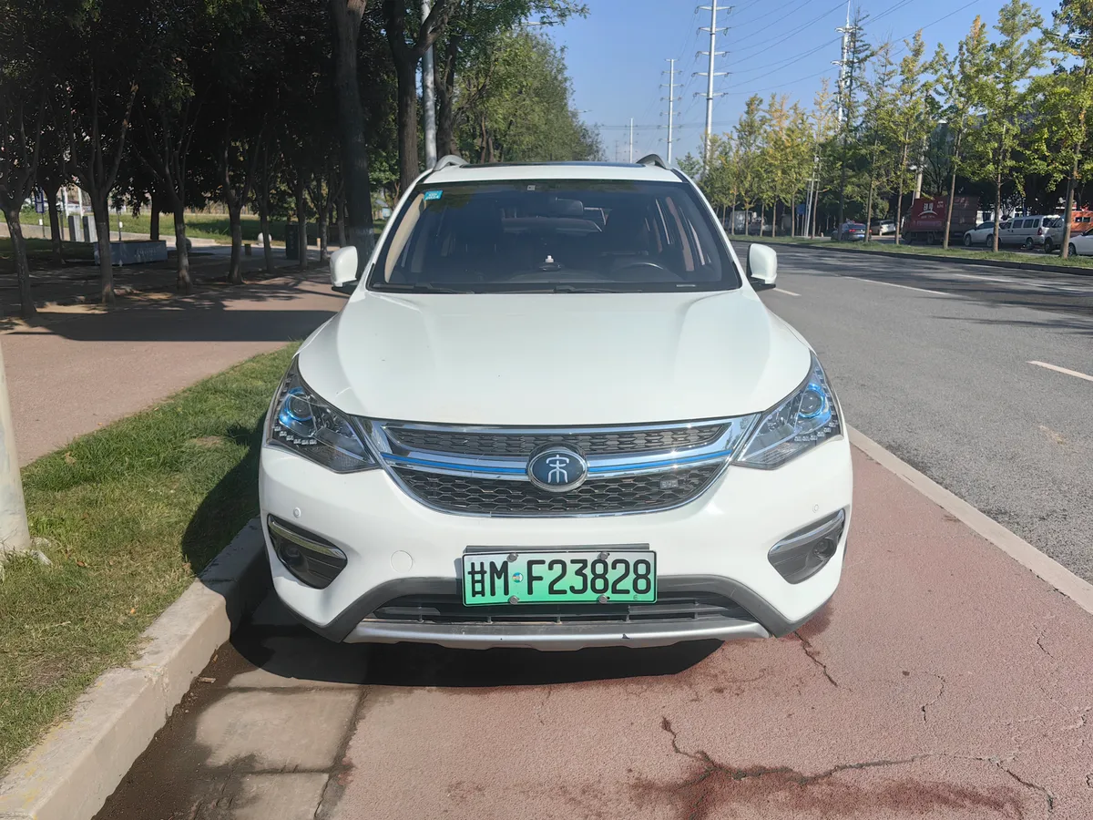 BYD 2017 DM 1.5TID