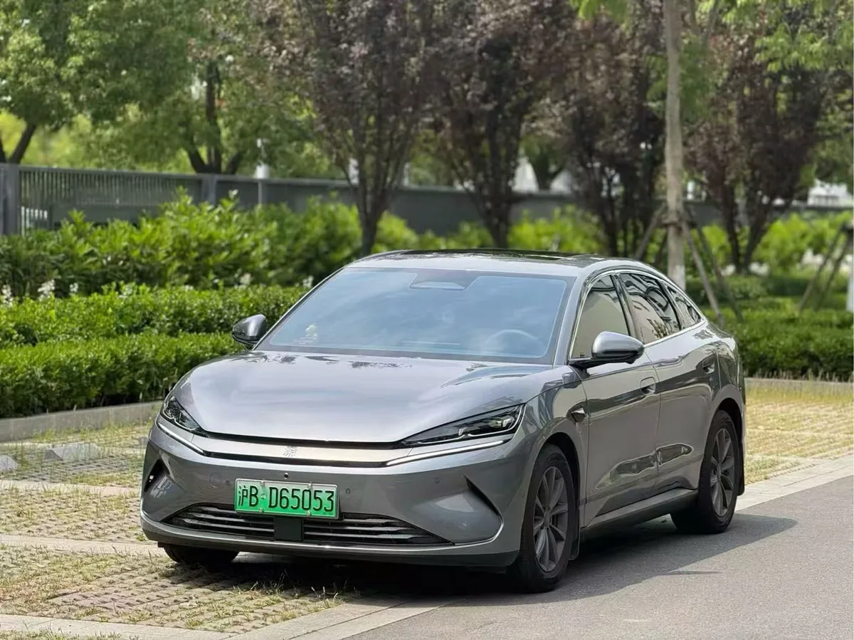 BYD L 2025 EV 470KM
