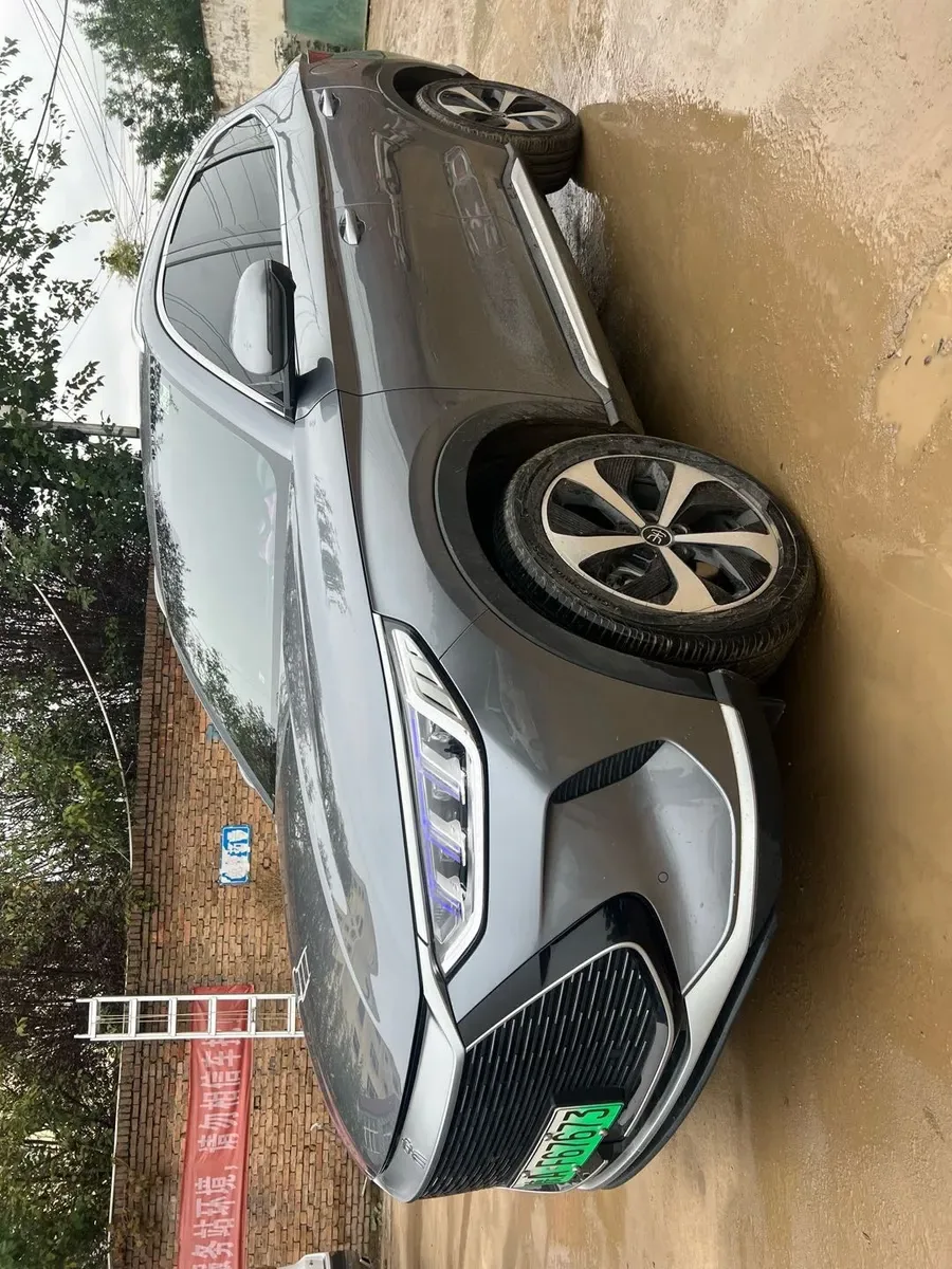 BYD PLUS 2021 DM-i 110KM