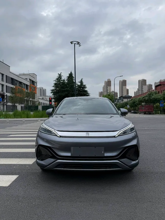 BYD PLUS 2022 430KM