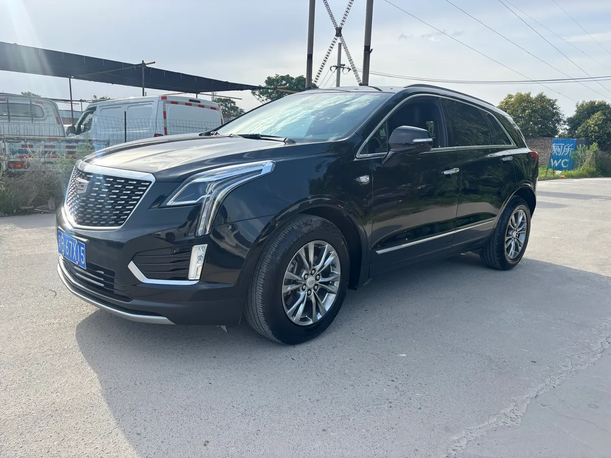 Cadillac XT5 2020 28T