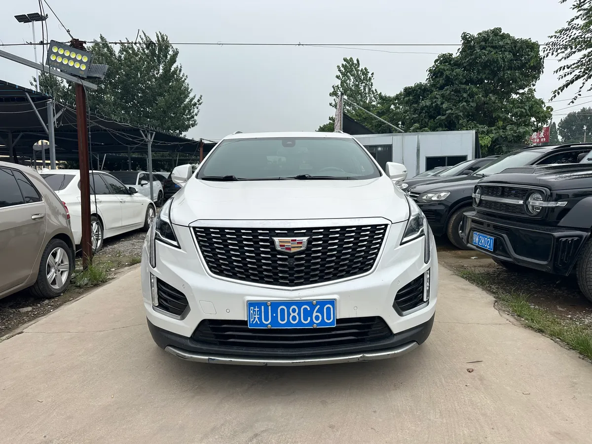 Cadillac XT5 2020 28T