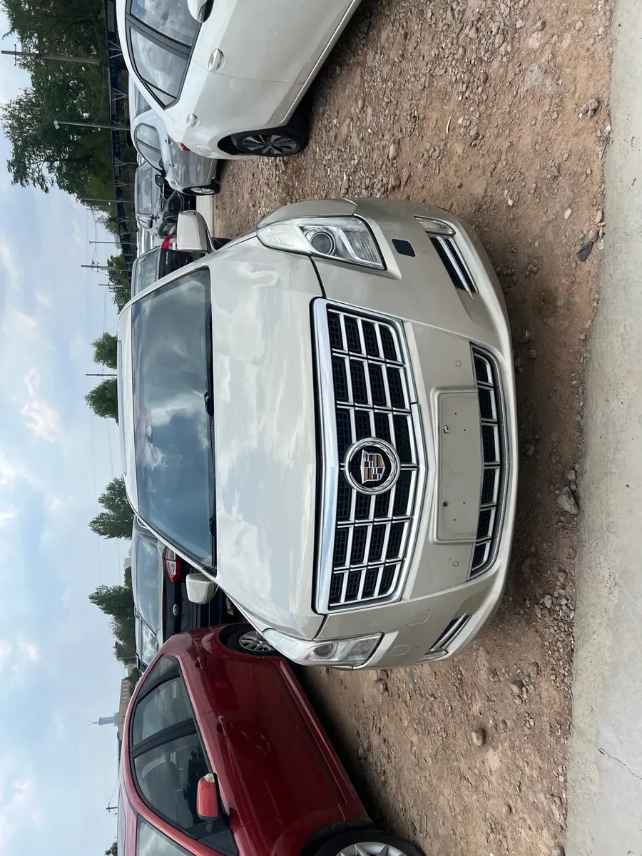 Cadillac XTS 2014 28T