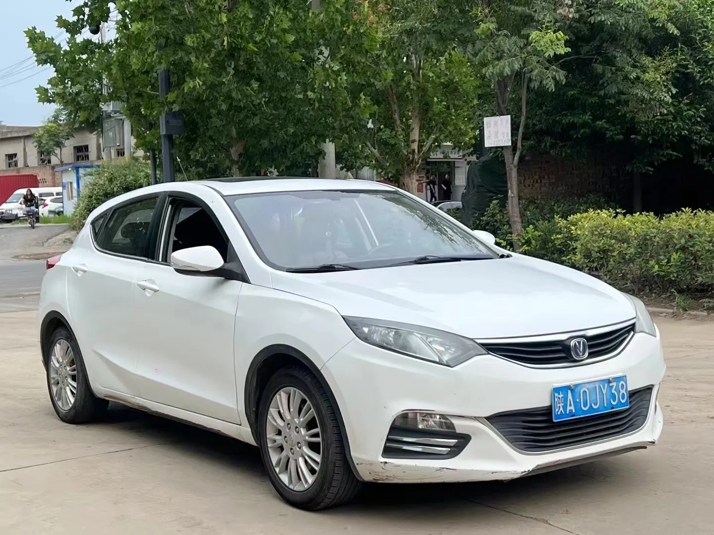 Changan Eado XT 2015