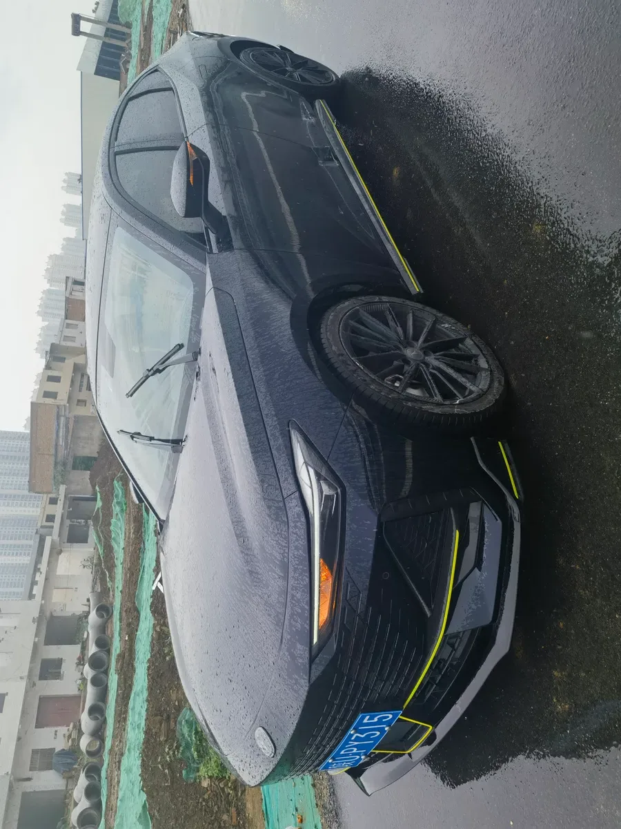 Changan UNI-V 2022 1.5T