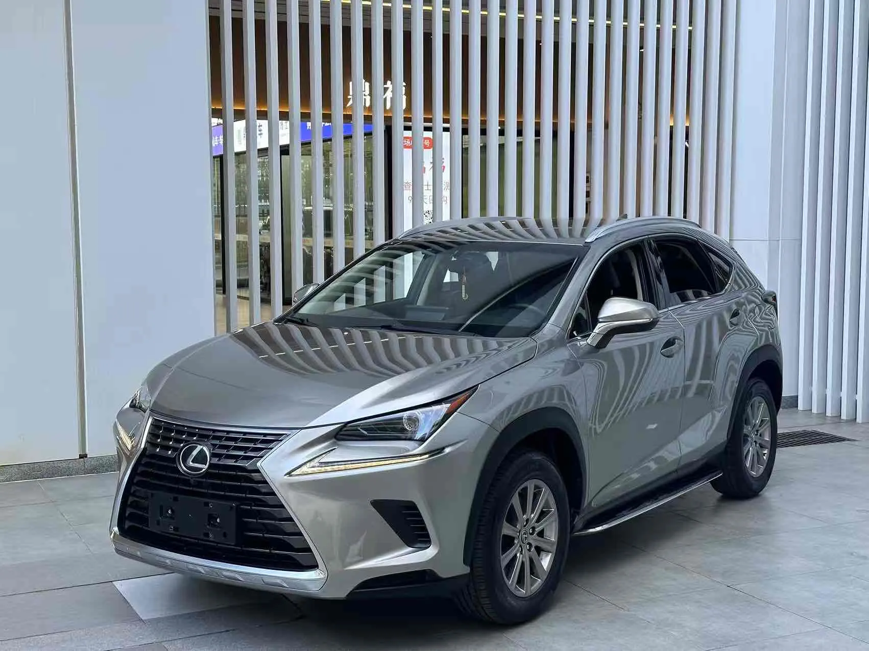 Lexus NX 2018