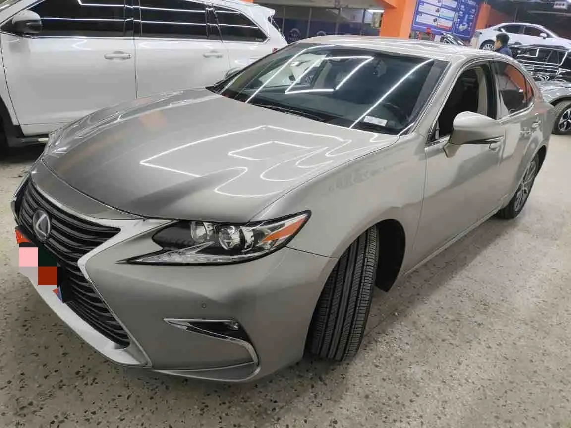 Lexus ES 2017