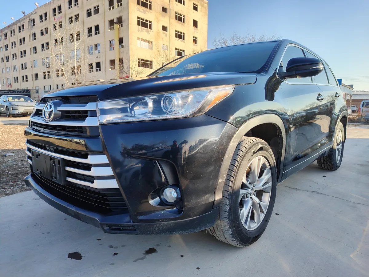 Toyota 2018 2.0T 5 V