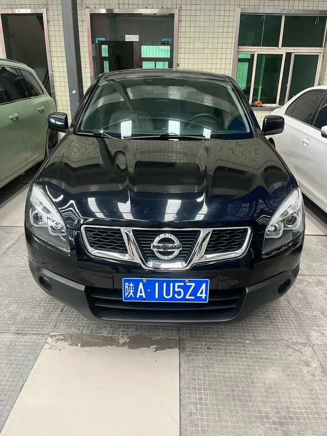 Nissan 2012 2.0XL 6MT 2WD