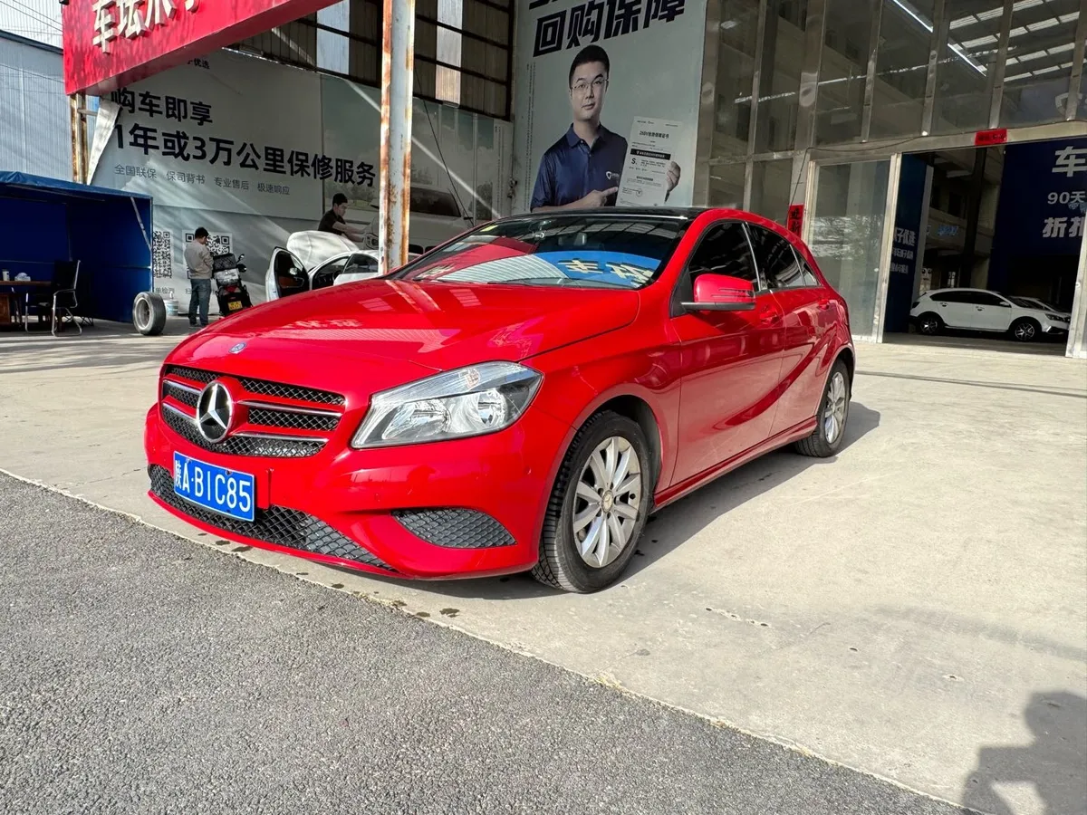 Mercedes-Benz A ( ) 2013 A 180