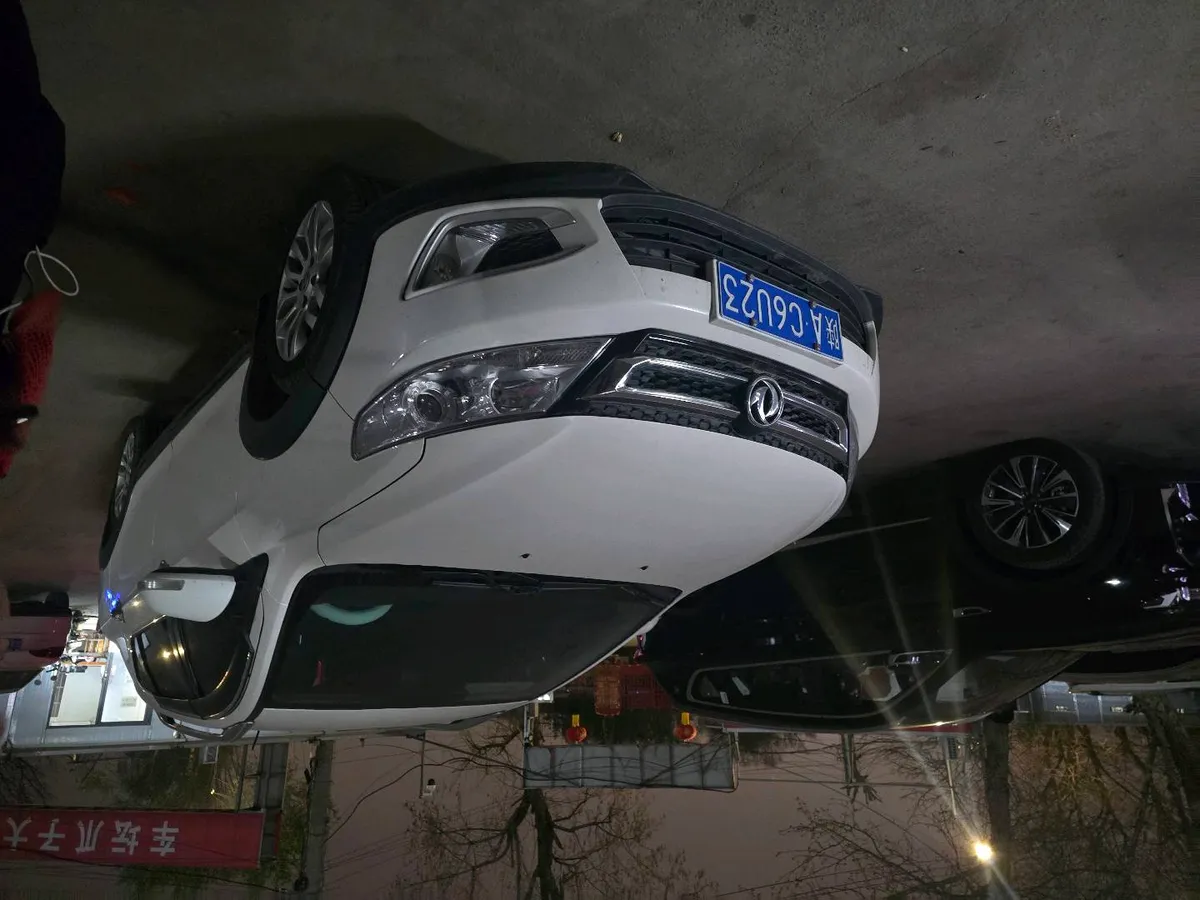 Dongfeng AX3 2016 1.5L