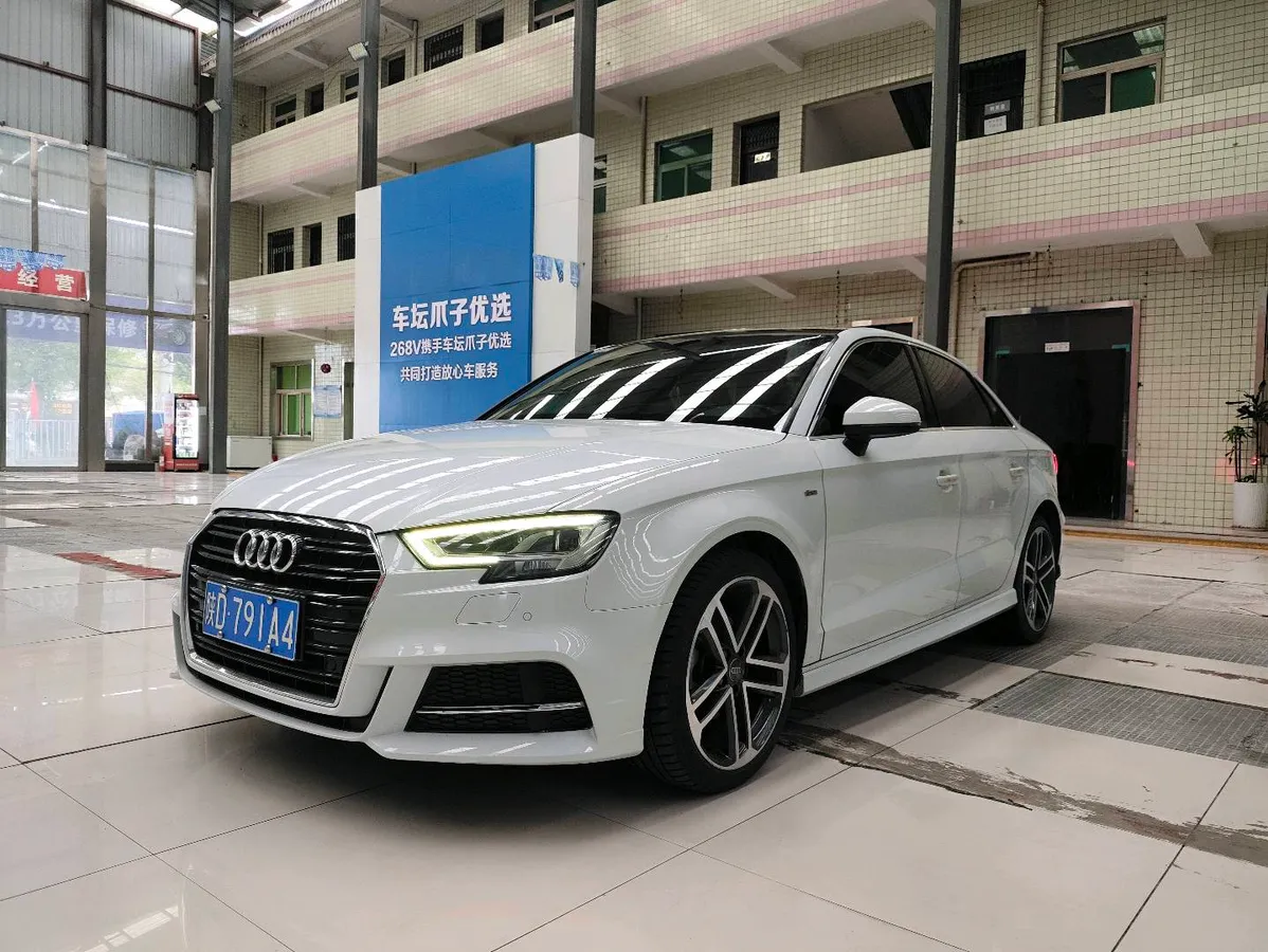 Audi A3 2019 Limousine 35 TFSI VI