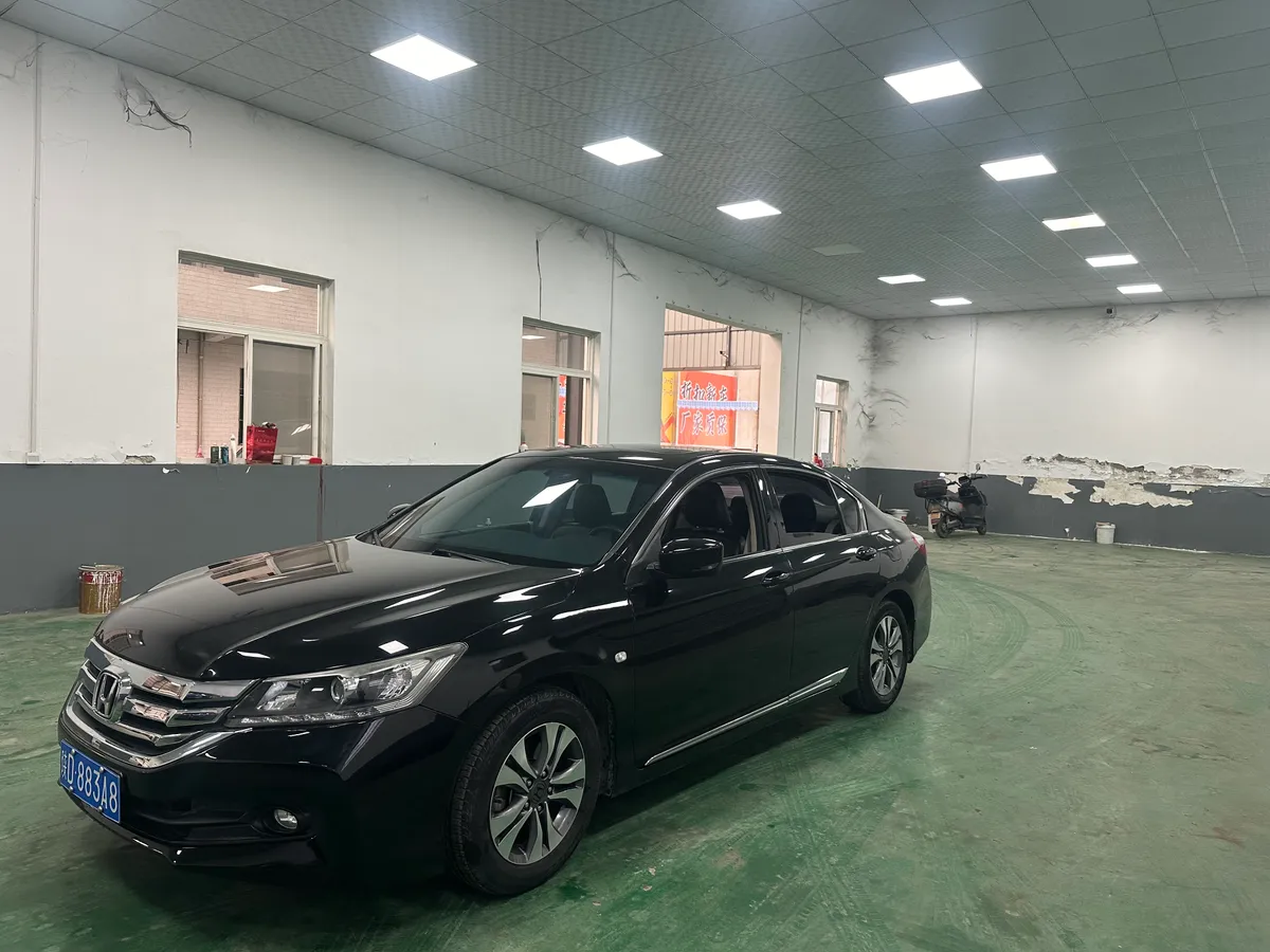 Honda 2015 2.0L LX
