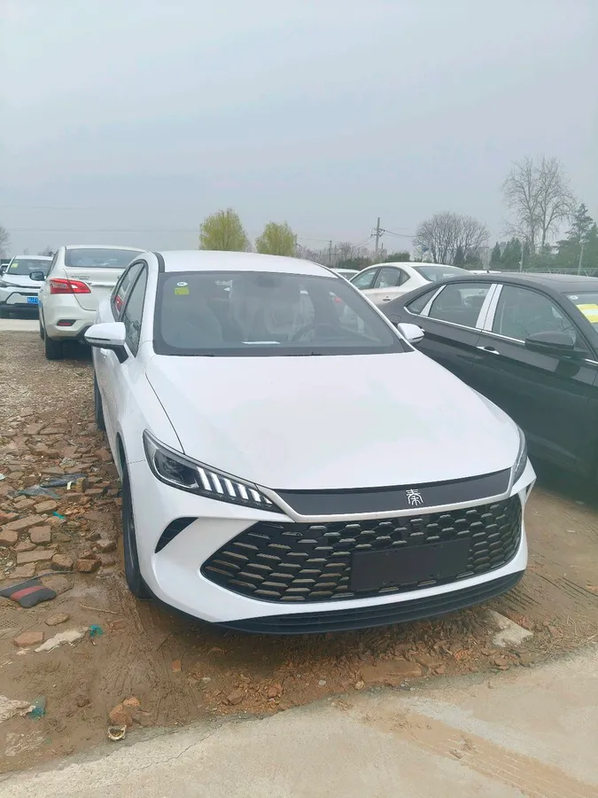 BYD PLUS 2026 DM-i 128KM