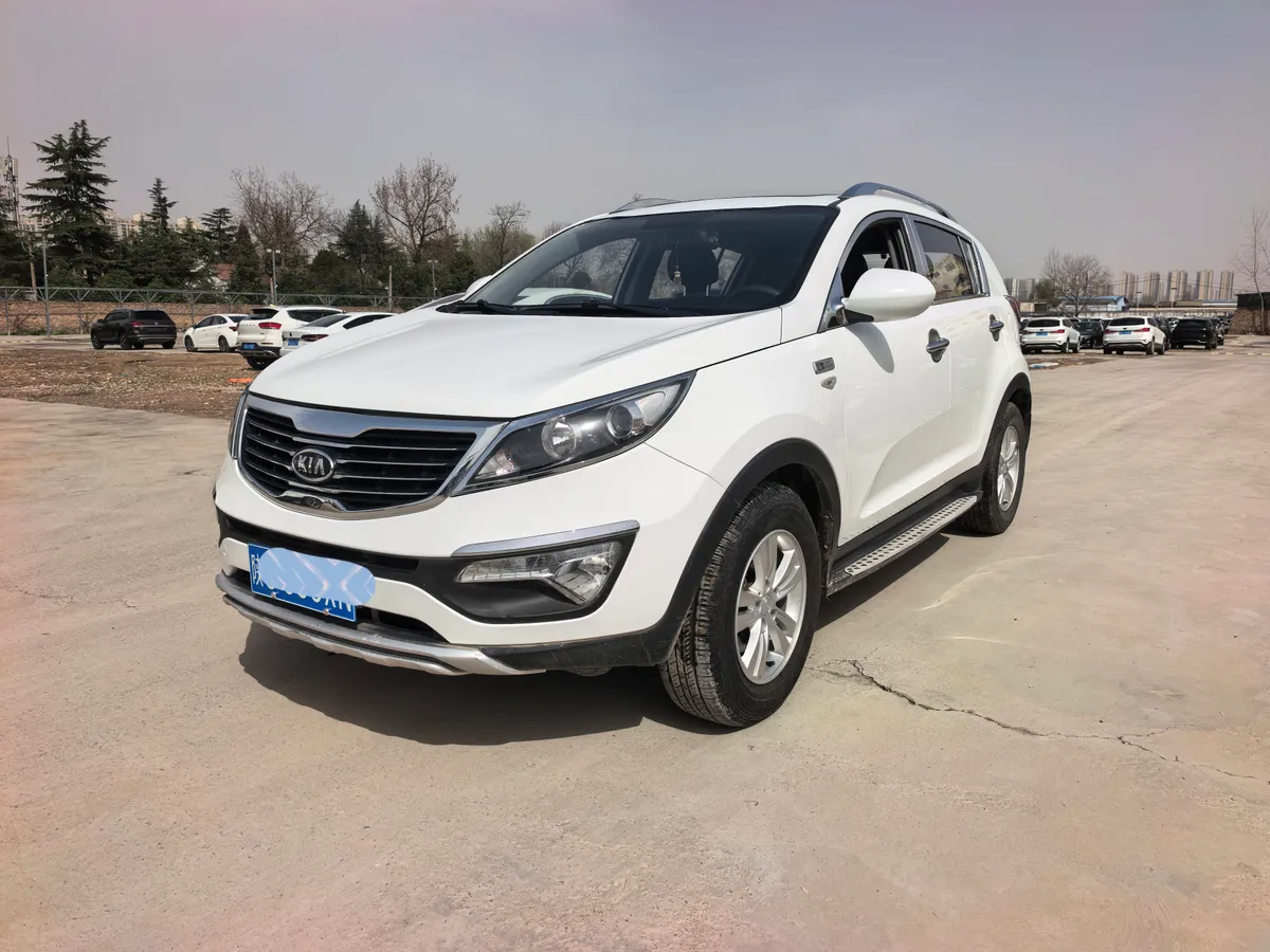 Kia 2014 2.0L Premium Special
