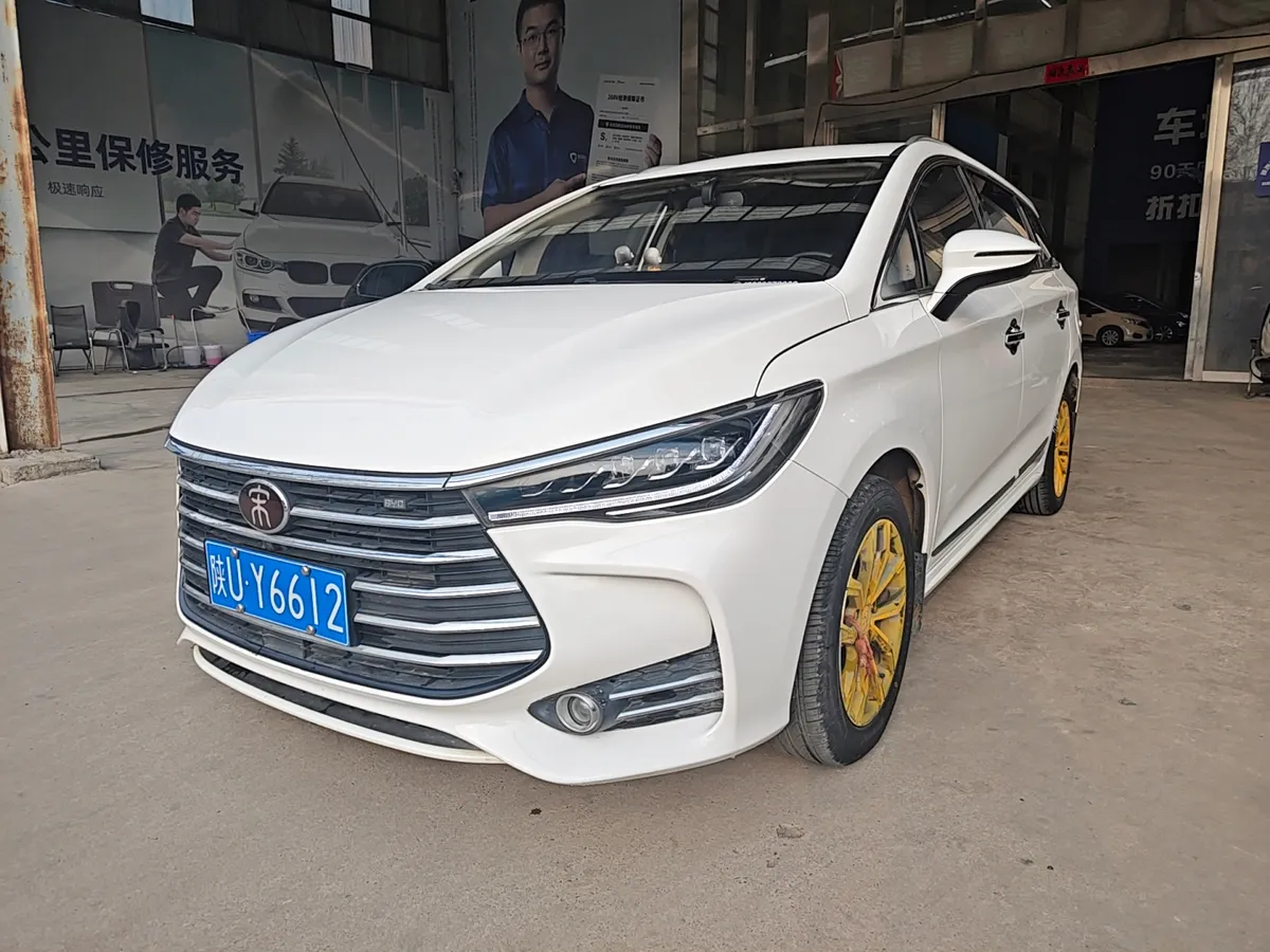 BYD MAX 2019 1.5T 7 V