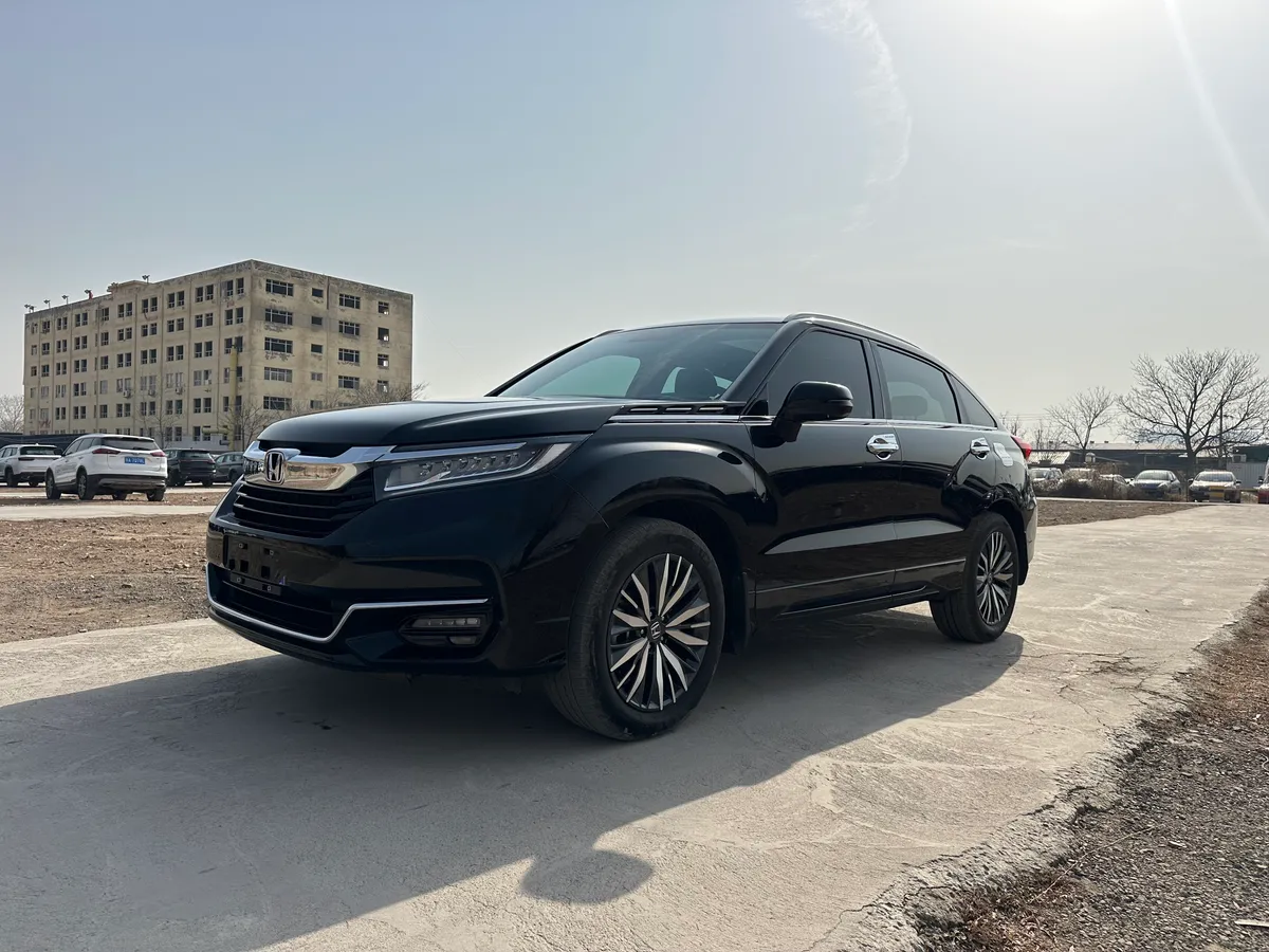 Honda 2020 370TURBO
