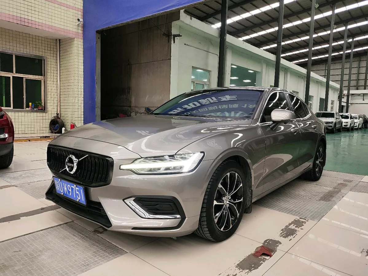 Volvo S60 2021 T3
