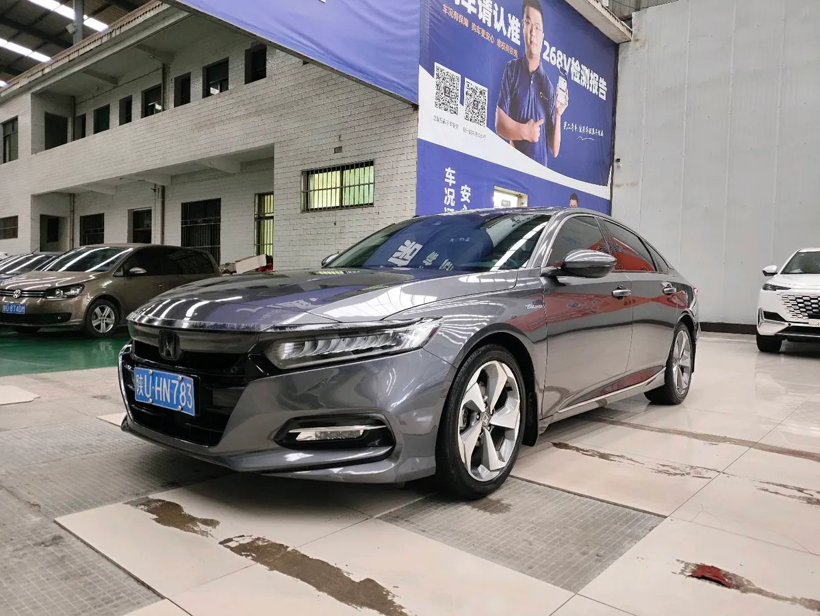 Honda 2018 · 2.0L VI