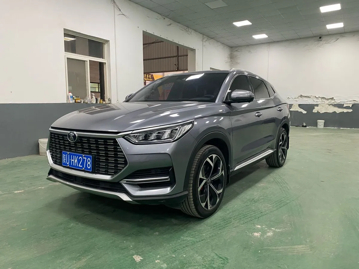 BYD PLUS 2020 1.5T