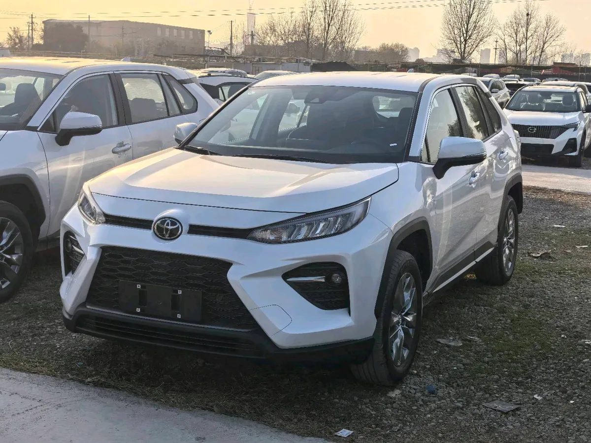 Toyota 2024 2.0L CVT