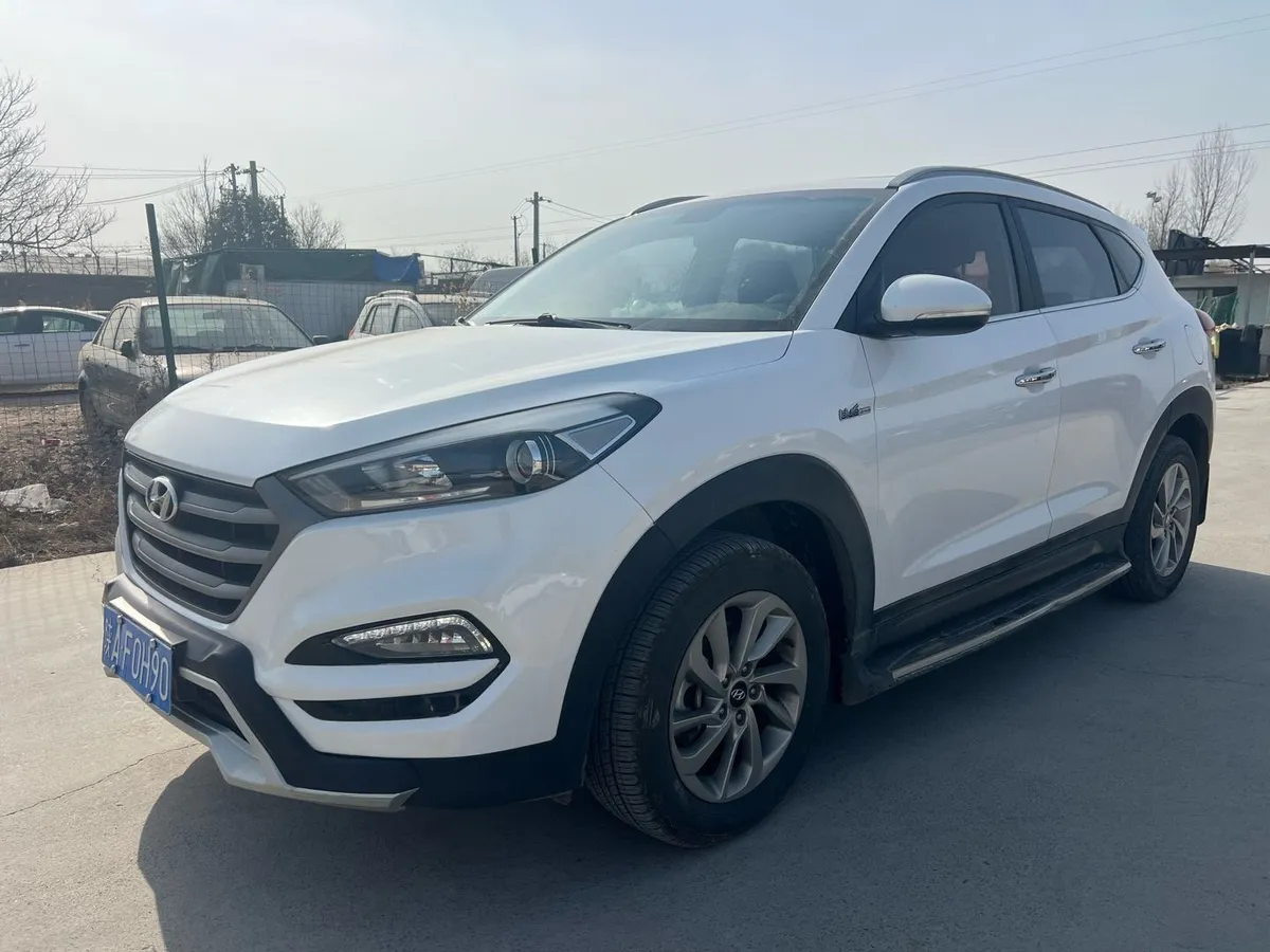 Hyundai 2015 1.6T