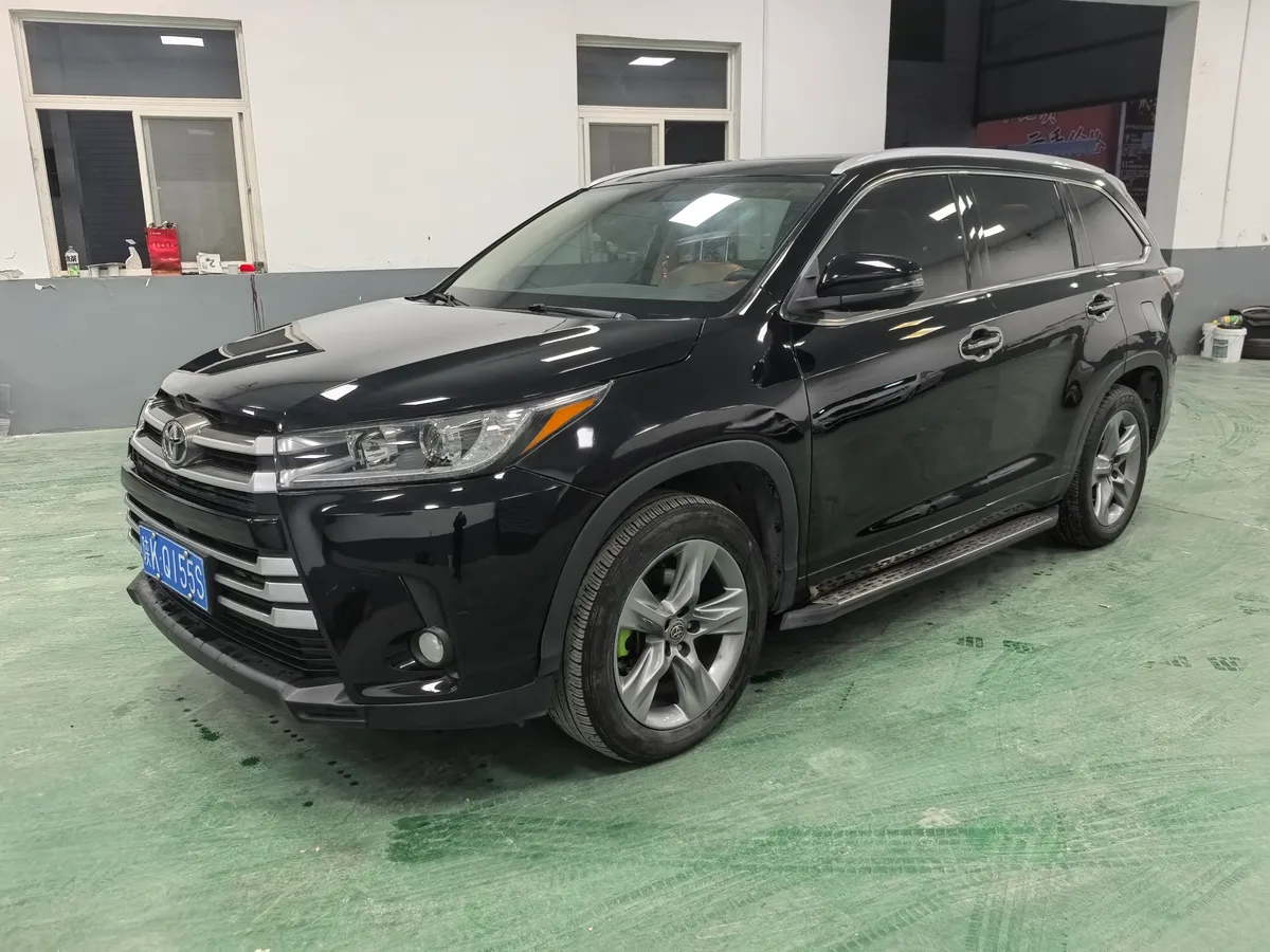 Toyota 2015 2.0T 7