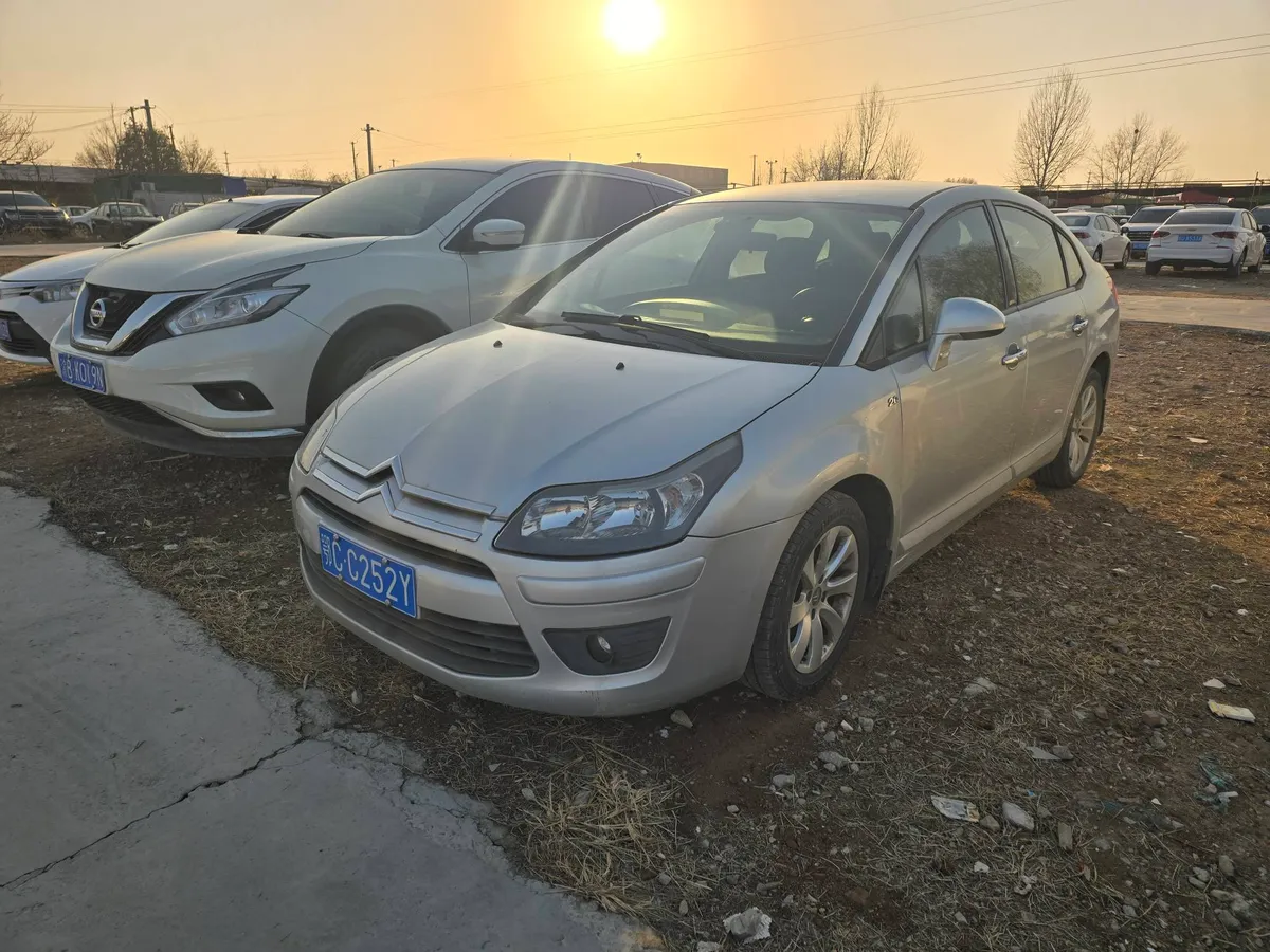 Citroen 2011 2.0L