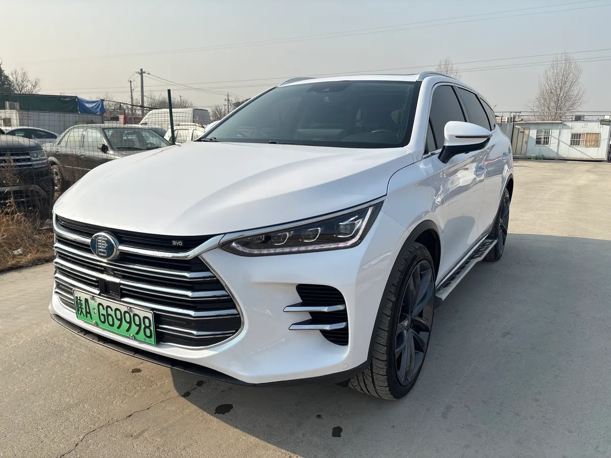 BYD 2018 DM 2.0T 5 V