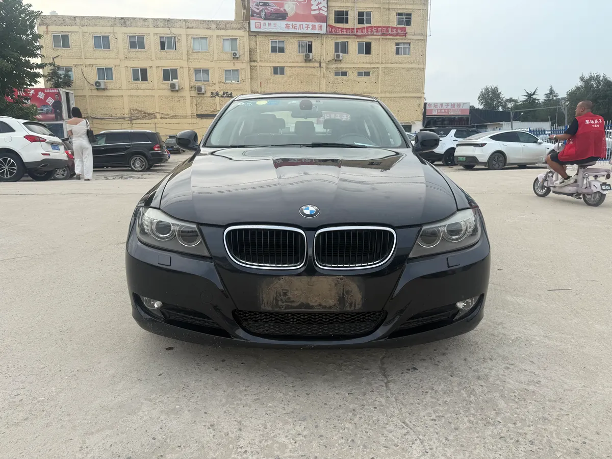 BMW 3 ( ) 2012 318i