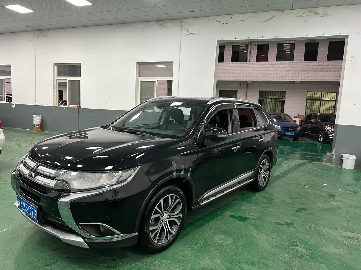 Mitsubishi 2018 2.4L 5