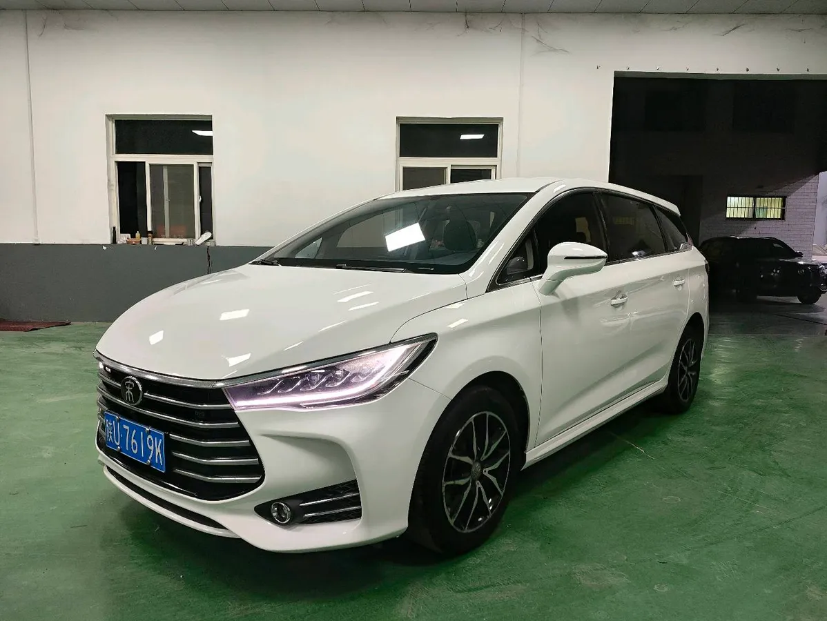BYD MAX 2018 1.5T 6