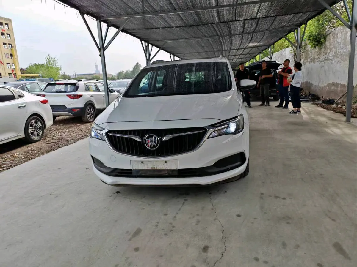 Buick GL6 2021 323T