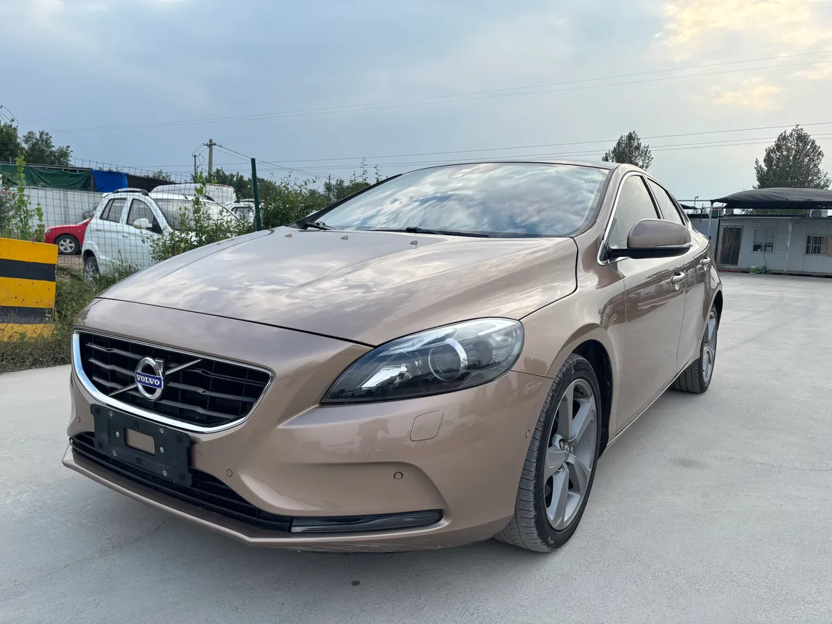 Volvo V40 2014 T5