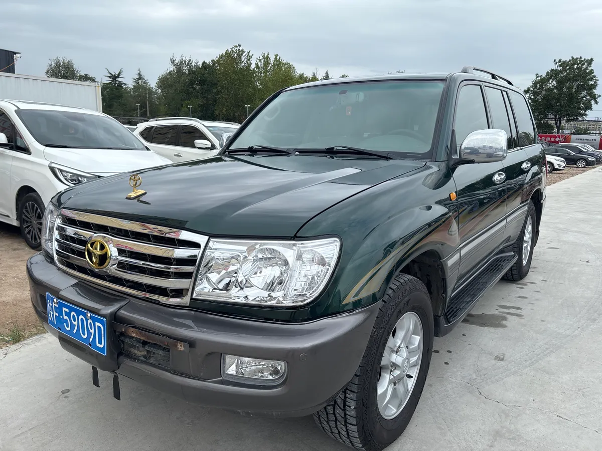 Toyota ( ) 2001 4500