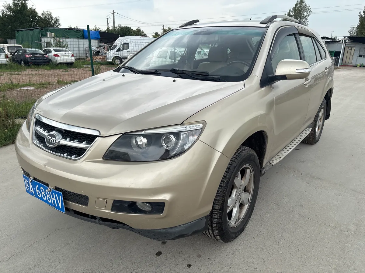 BYD S6 2014 2.0L 5