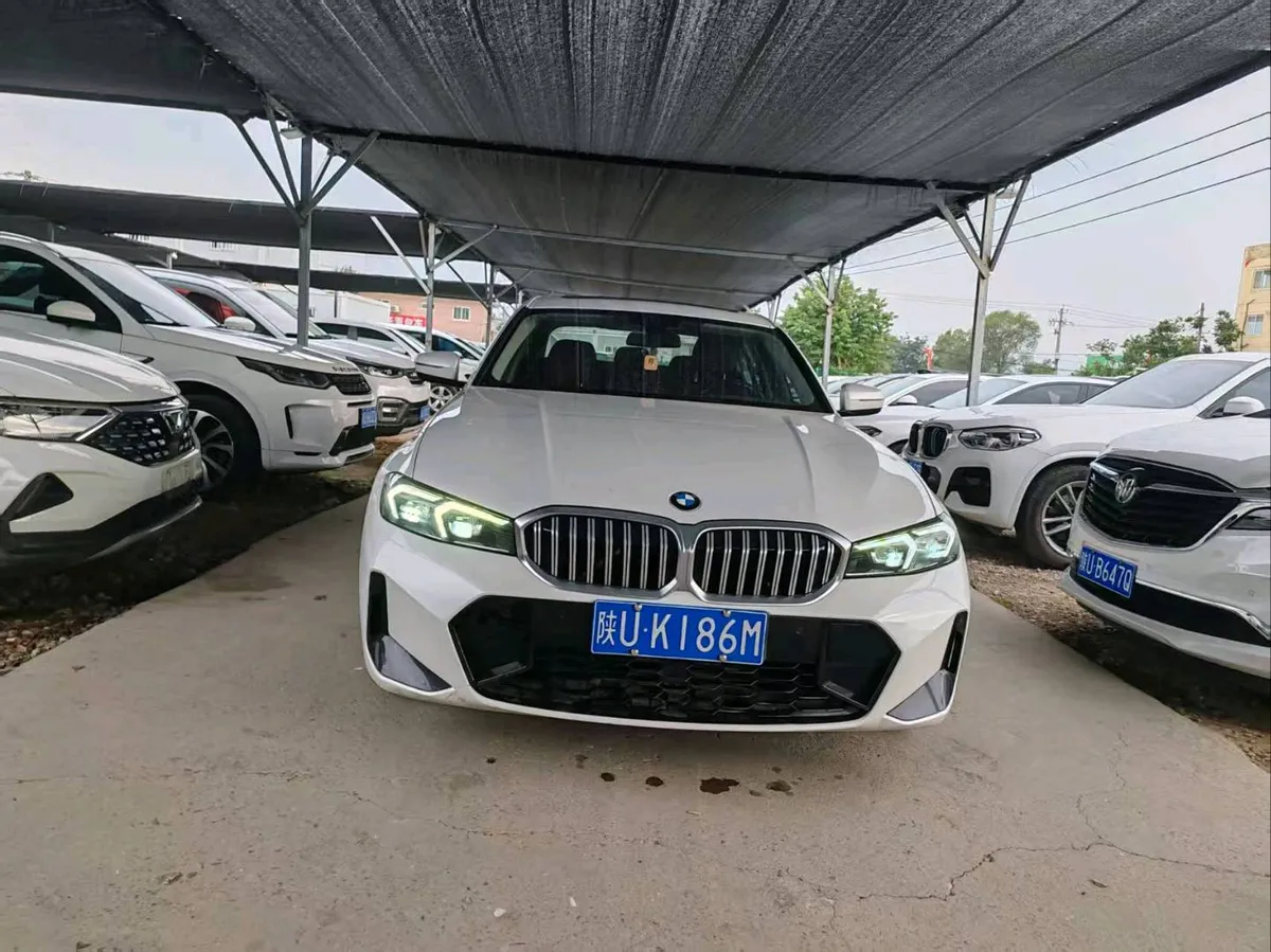BMW 3 2023 320Li M